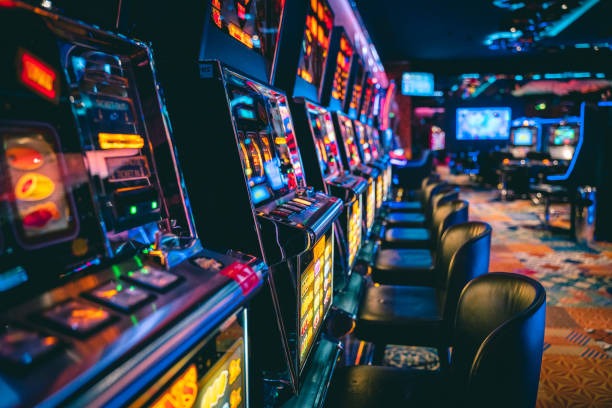 Our blackjack guide screen with dealer area